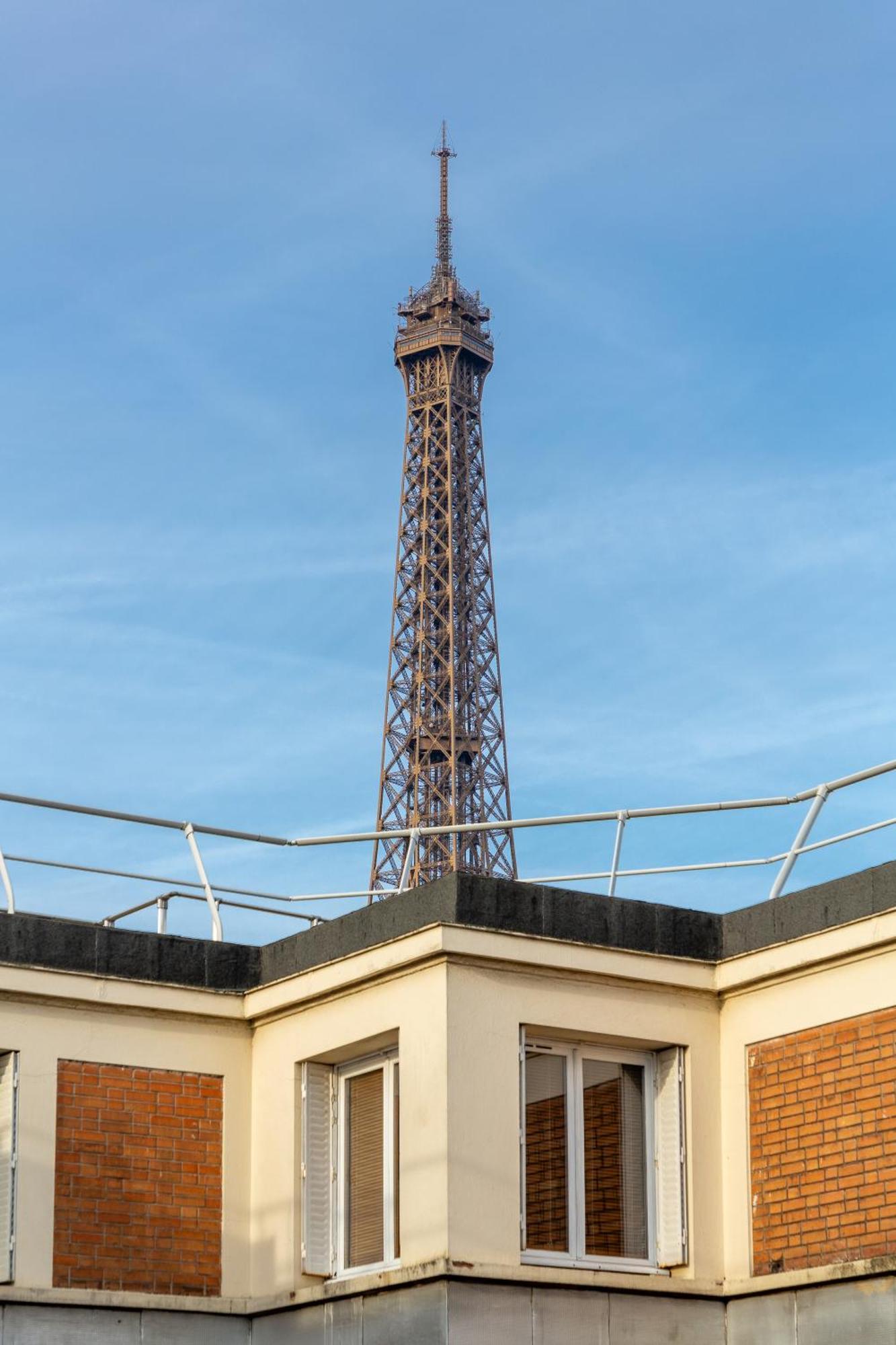The Carla Suite Eiffel Tower View Párizs Kültér fotó